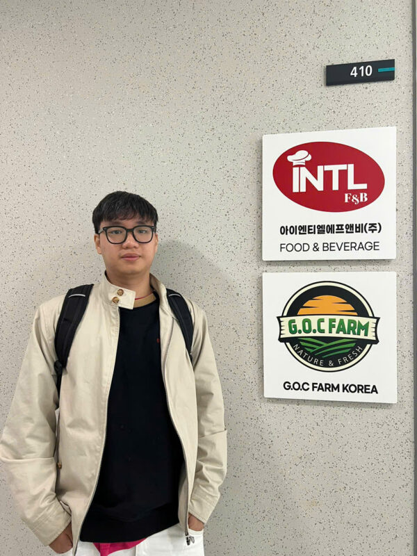 Biển hiệu văn phòng đại diện G.O.C FARM Korea tại Hàn Quốc